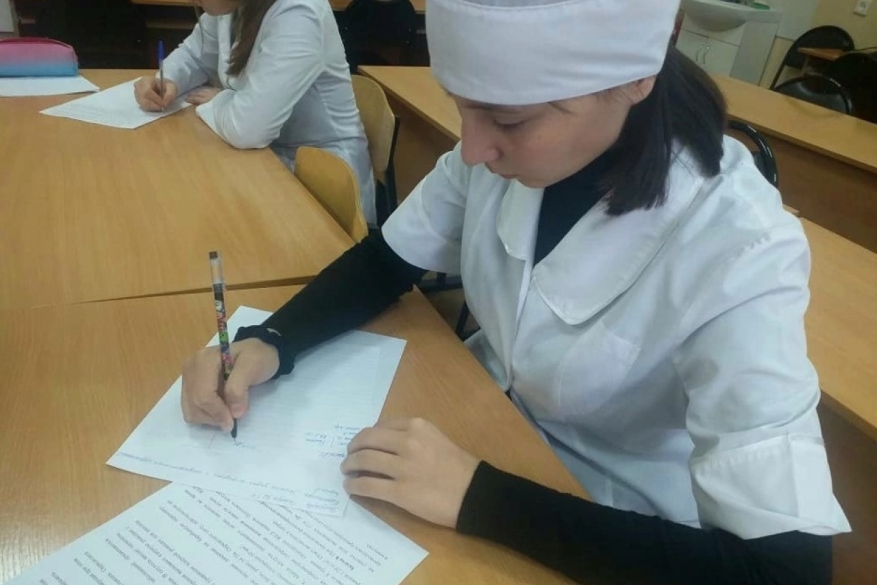 Физика в белом халате