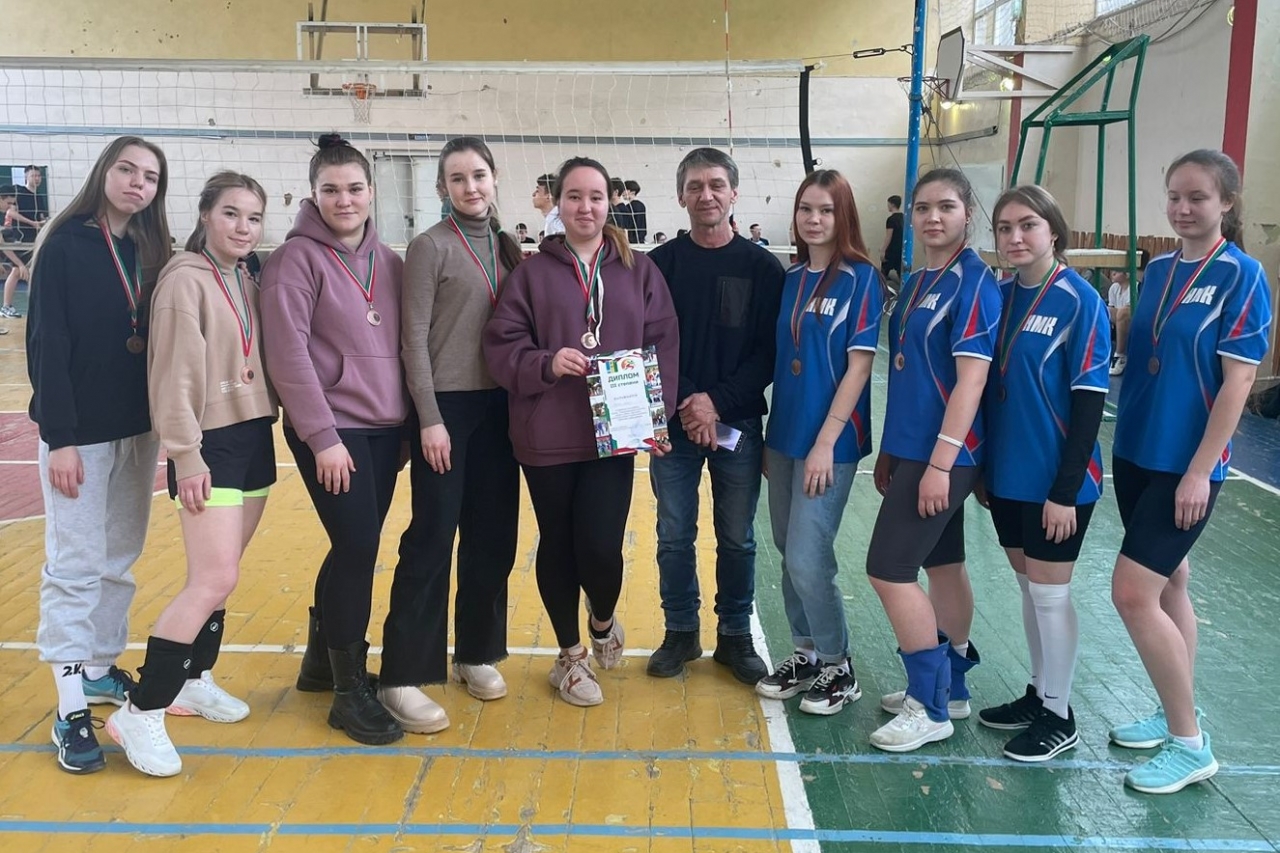 Поздравляем сборную с победой! 